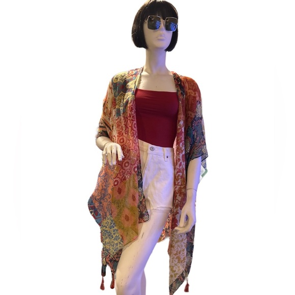 Moss Rose Beach Floral Coverup with Tassels, NWT One Size - Picture 4 of 7